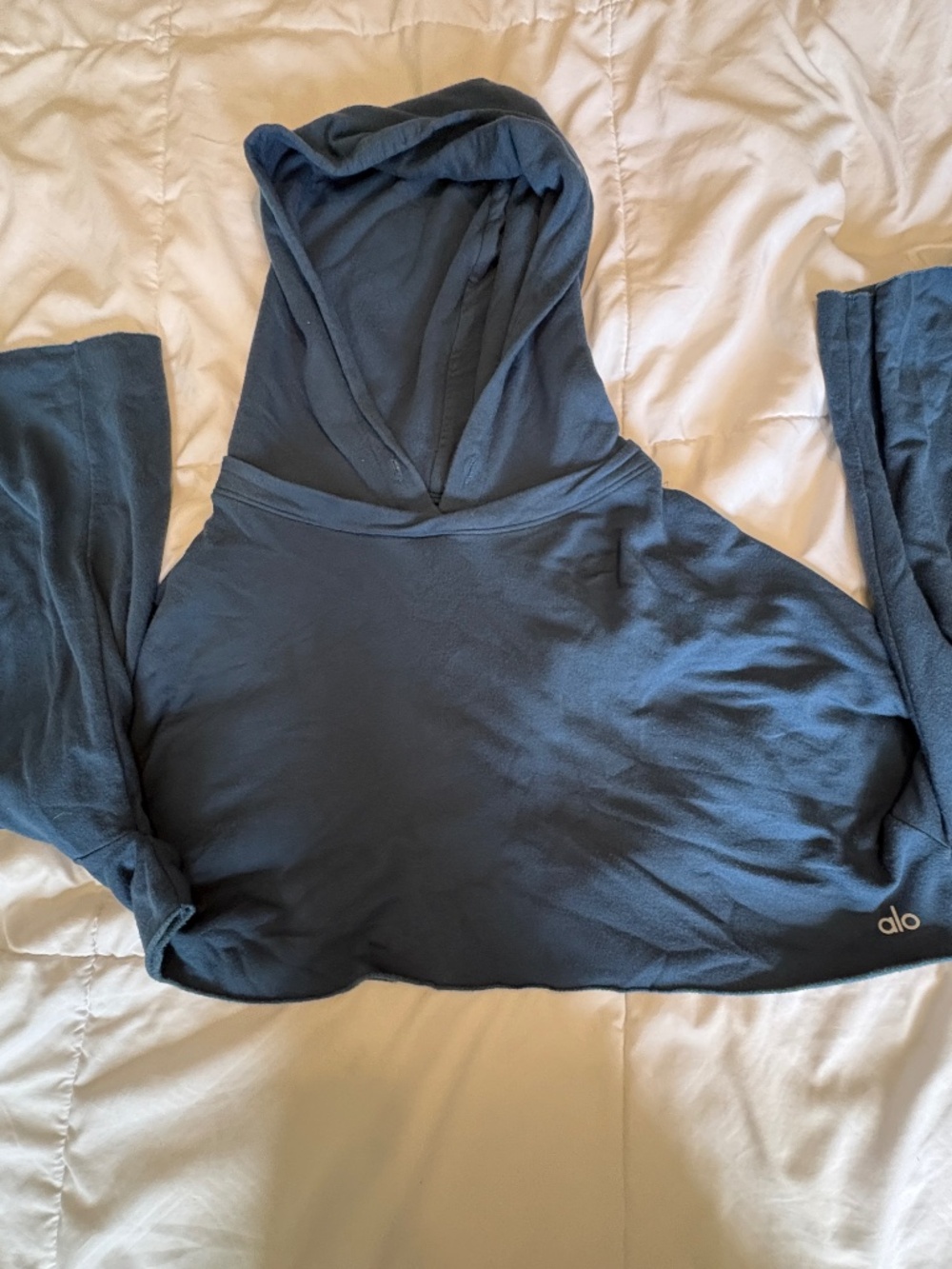 Alo yoga cropped hoodie